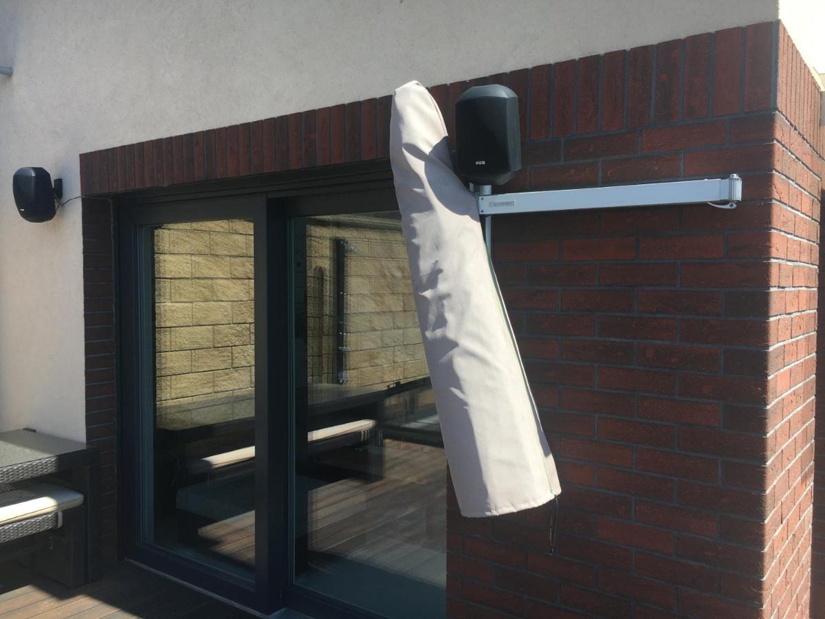 Janosikova Tiny House With Private Pool 아파트 외부 사진